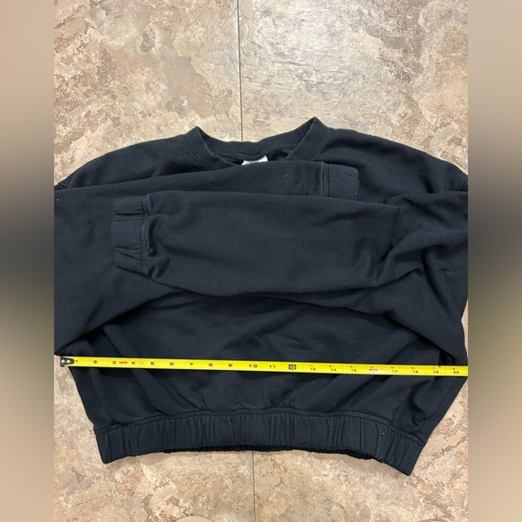 🍁Nike Cropped Cinched Crewneck - Picture 4 of 13